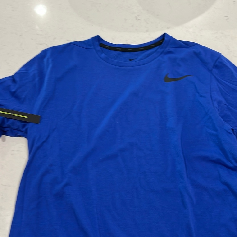 NWT Nike dry fit athletic wear